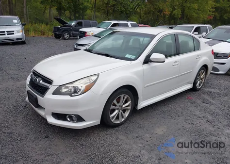 2013 Subaru Legacy 2.5I Limited из США, поврежденный, VIN 4S3BMBJ60D3028591